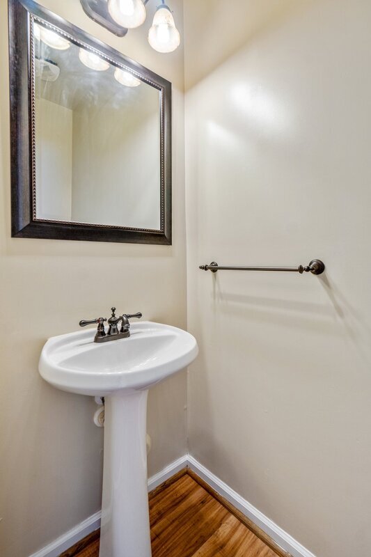 Building Photo - 3701 Bay Crescent