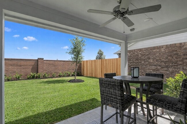 Building Photo - 21110 Bella Coral Dr