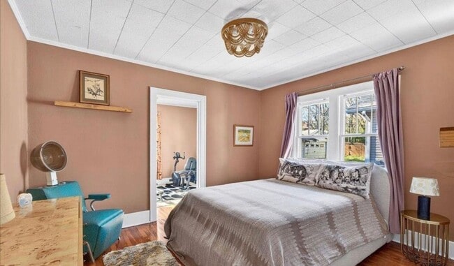 Building Photo - Beautiful 3 Bedroom!