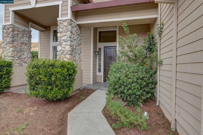 Building Photo - 5171 Keller Ridge Dr