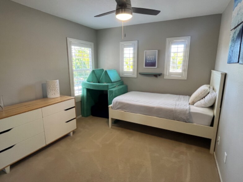 Building Photo - 7856 Paseo Tulipero