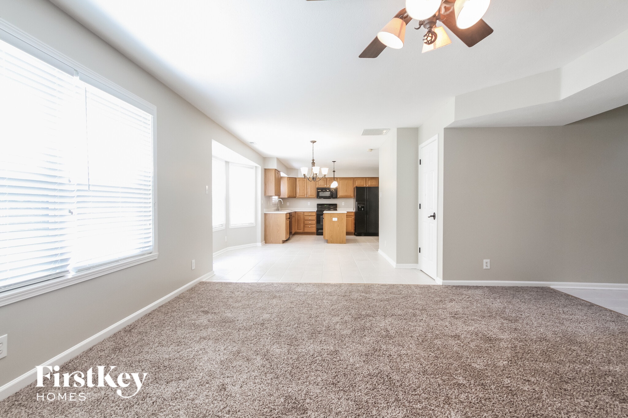 Building Photo - 7203 Tresa Dr