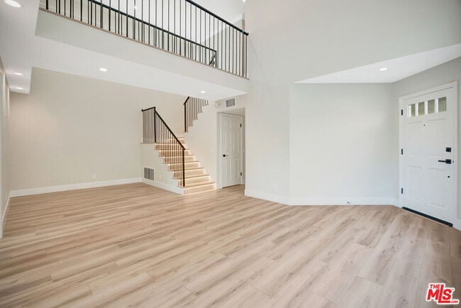 Building Photo - 4016 Cam Plano