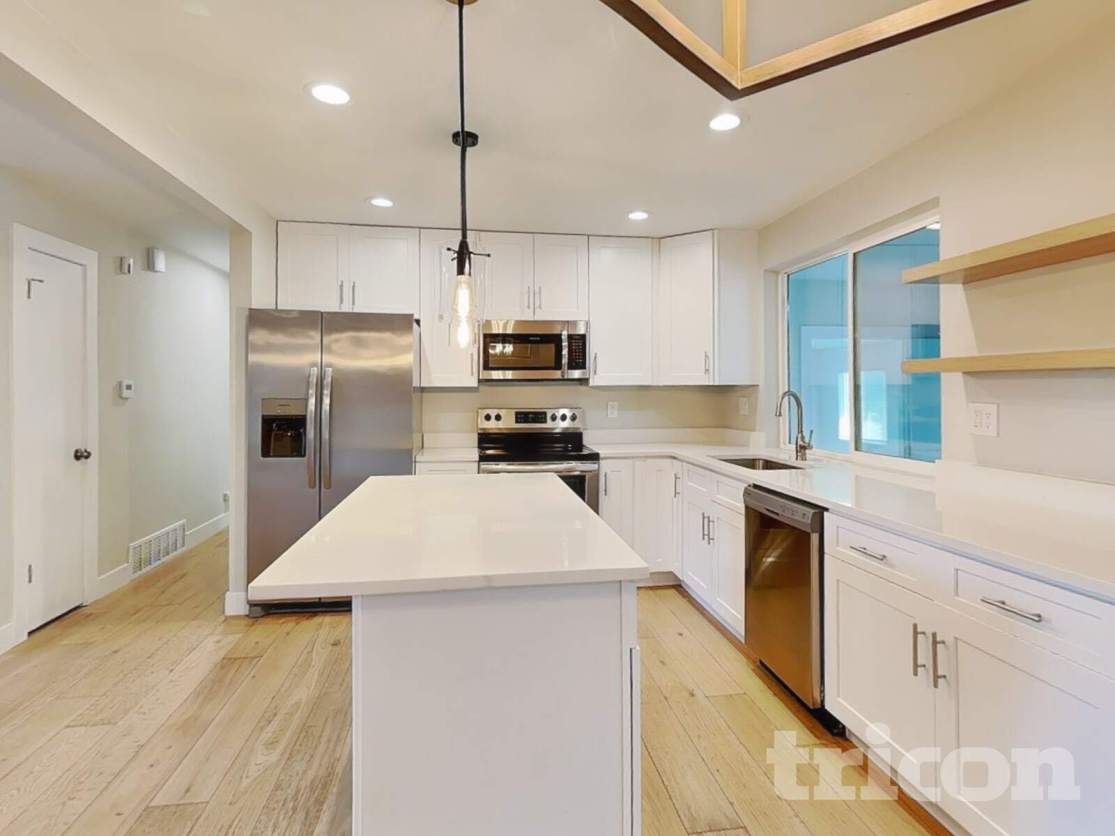 Building Photo - 16384 E Brunswick Pl