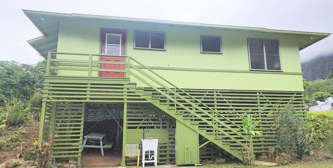 Building Photo - TN-110