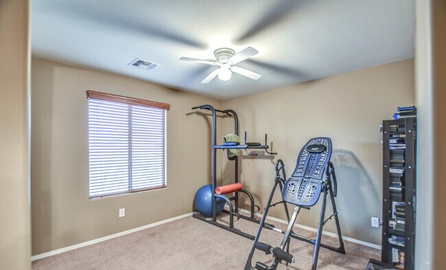 Building Photo - 8064 W Rushmore Way