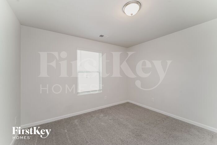 Building Photo - 10714 Rivergate Dr NW