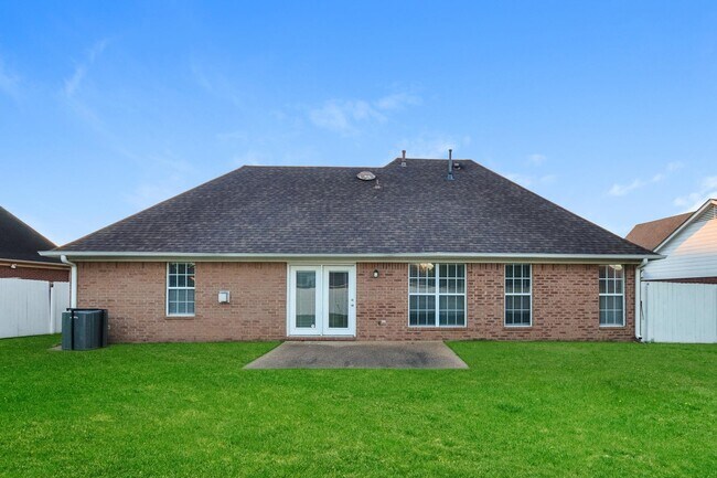 Building Photo - 4462 Alixs Dr