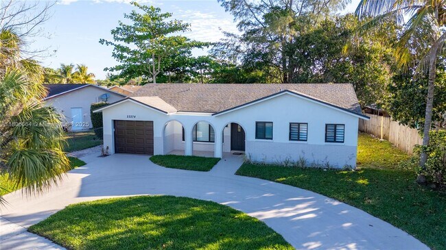 Building Photo - 22274 SW 61st Ave