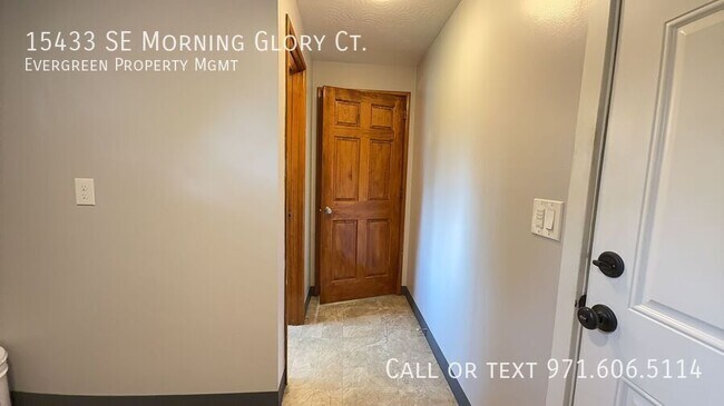 Building Photo - 15433 SE Morning Glory Ct