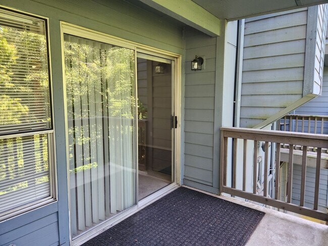 Building Photo - 500 National Ave N