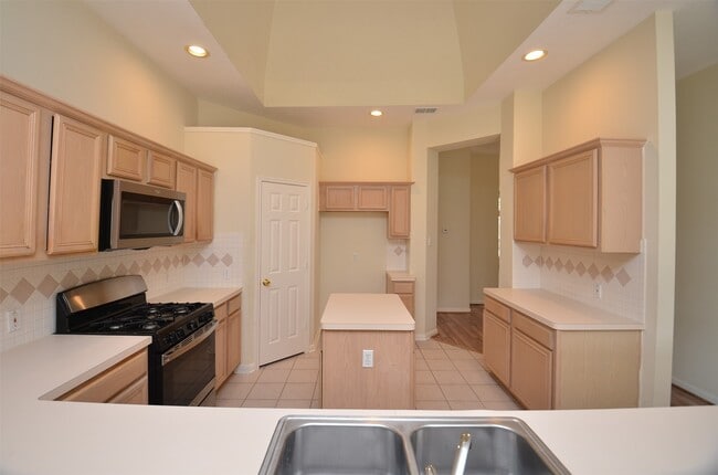 Building Photo - 1103 Ivyvine Ct