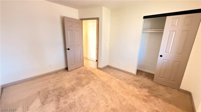 Building Photo - 2783 Carnation Ln