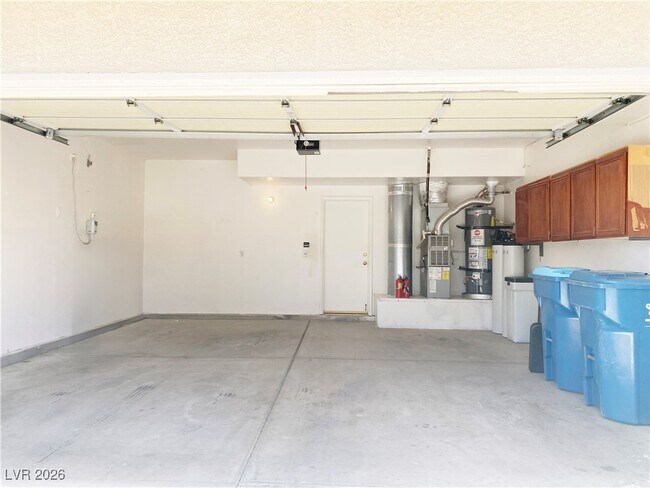 Building Photo - 8732 Point Kristi Cir