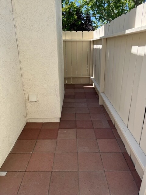 Building Photo - 10710 El Camino Real