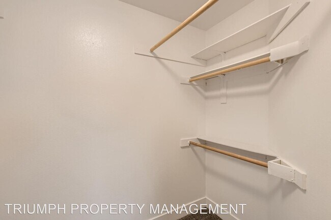 Building Photo - 4 br, 2.5 bath House - 4622 Califa Drive