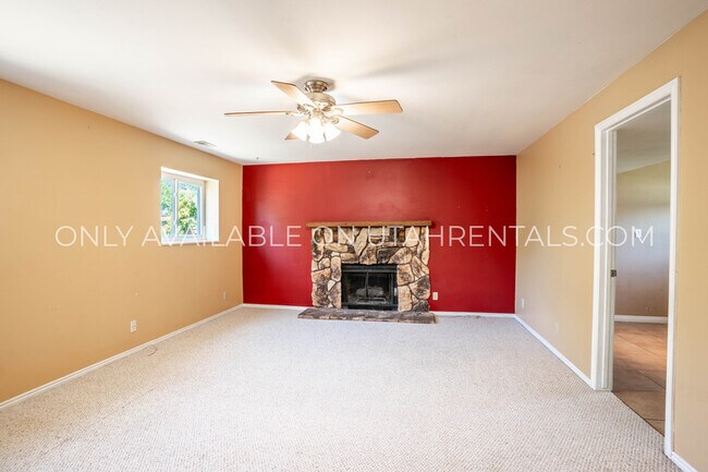 Building Photo - 1120 S 850 E