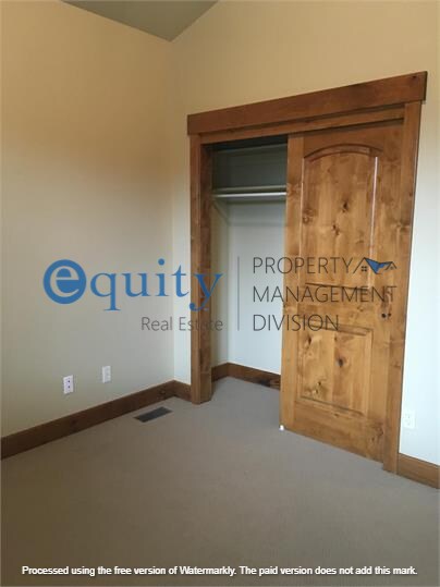 Building Photo - 8129 Courtyard Loop