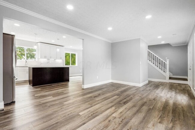 Building Photo - 2125 Scottingham Dr