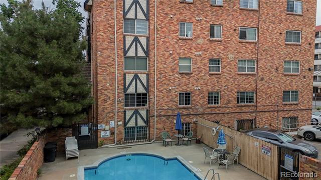 Building Photo - 1350 Josephine St