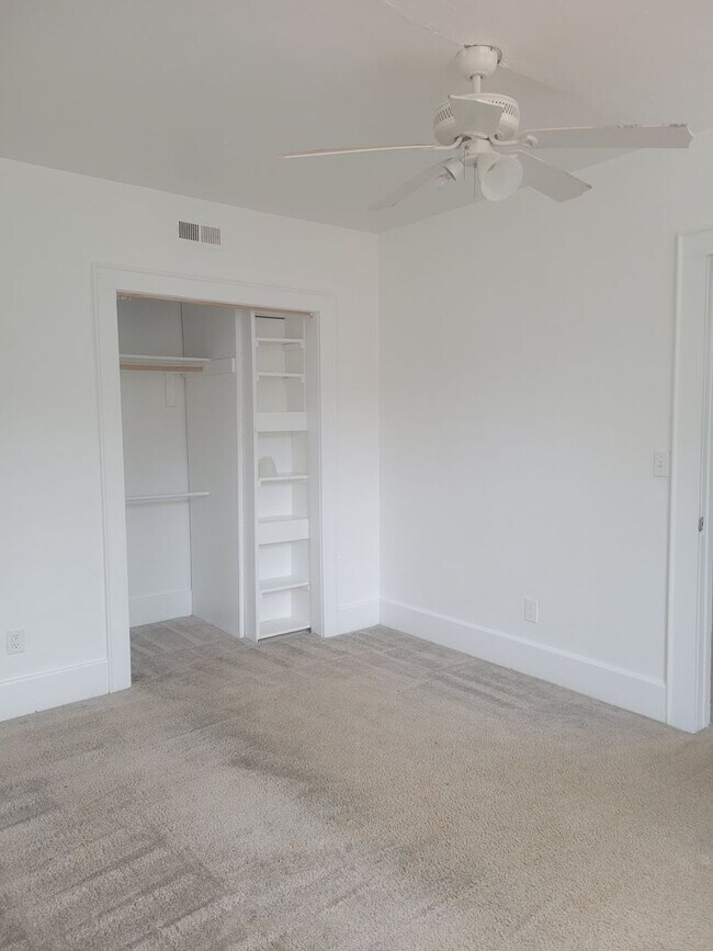 Building Photo - Trinh_4900 E Princess Anne Road