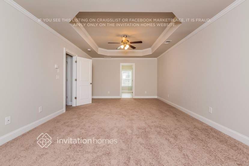 Building Photo - 318 Corine Ct