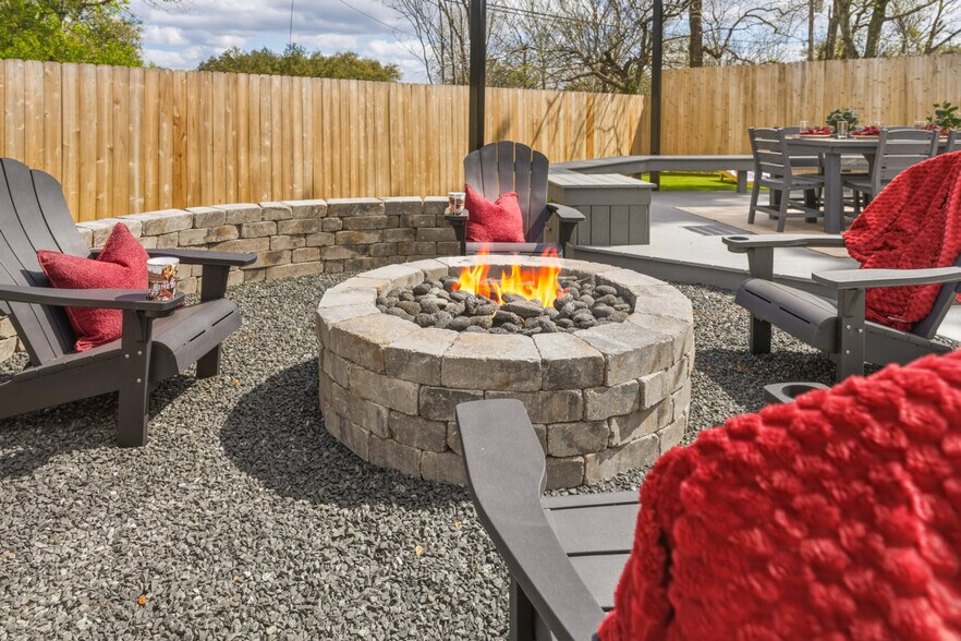 Building Photo - 1303 Langford St