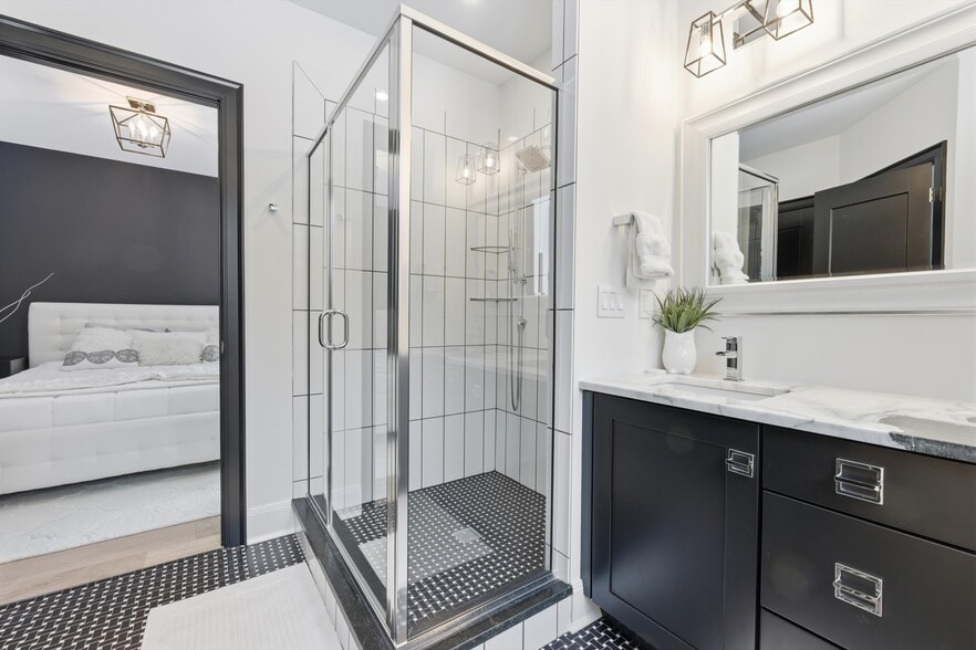 Building Photo - 15 Joshua Rd