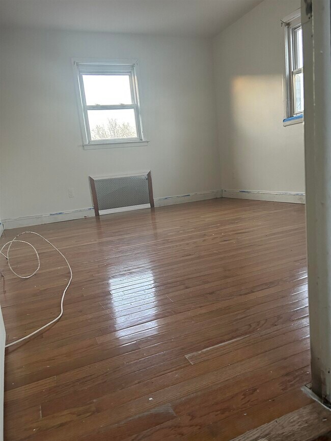 Building Photo - 172 Virginia Ave