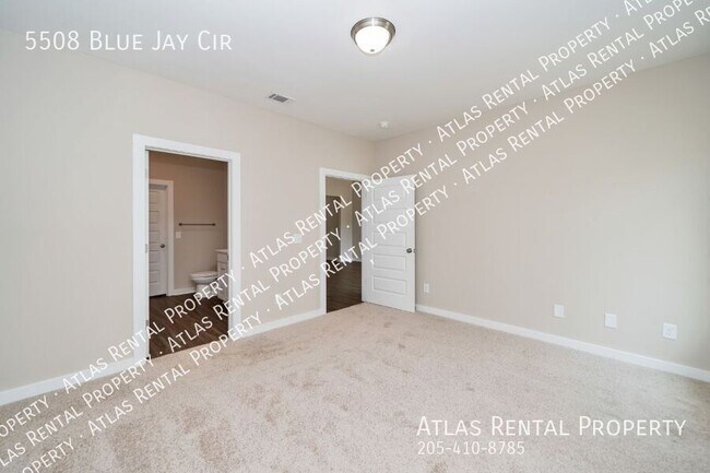 Building Photo - 5508 Blue Jay Cir