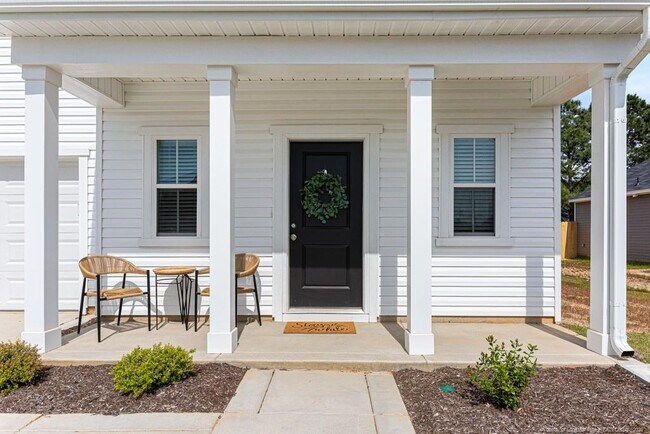 Building Photo - 594 Melbourne Dr