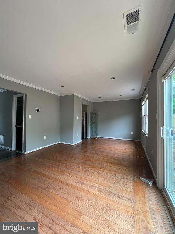 Building Photo - 12320 Woodlawn Ct