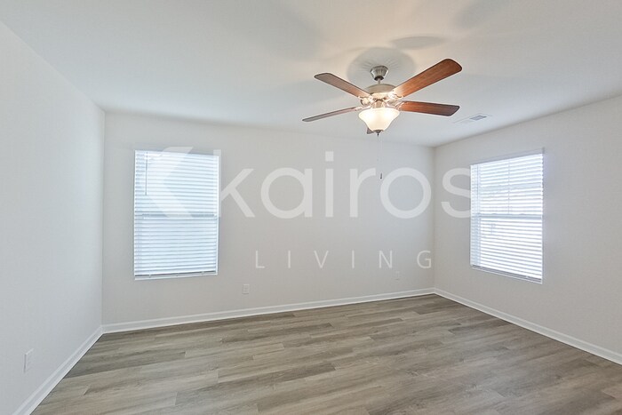 Building Photo - 125 Inez Ave