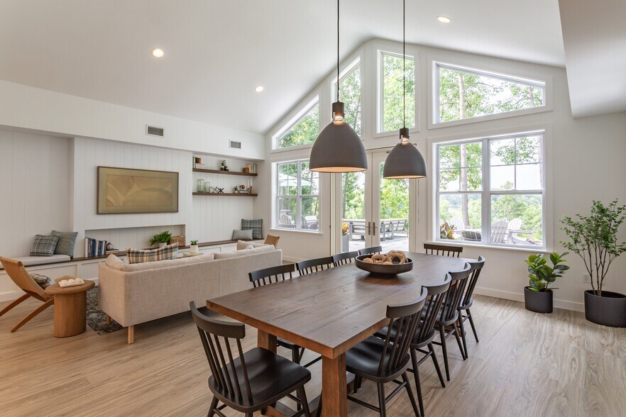 Lake Susan Apartments 8260 Market Blvd Chanhassen MN 55317