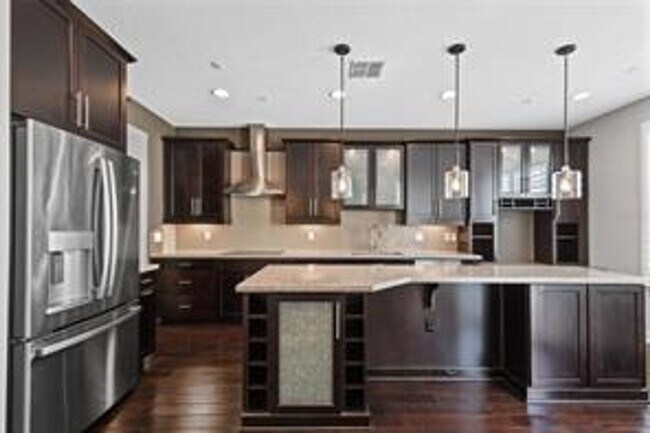 Building Photo - Baldwin Park three story townhome