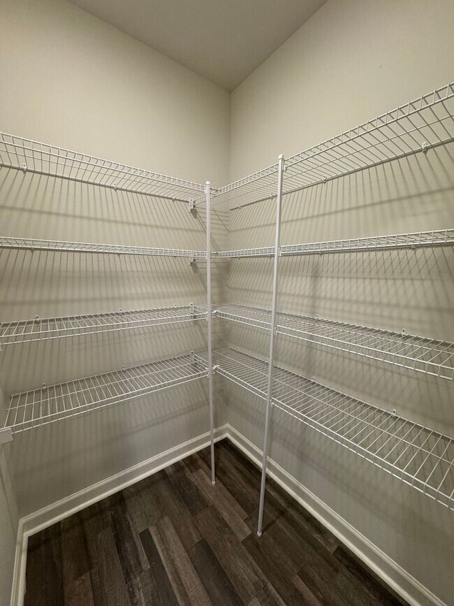 Building Photo - Newer 4BR 2.5BA Home!