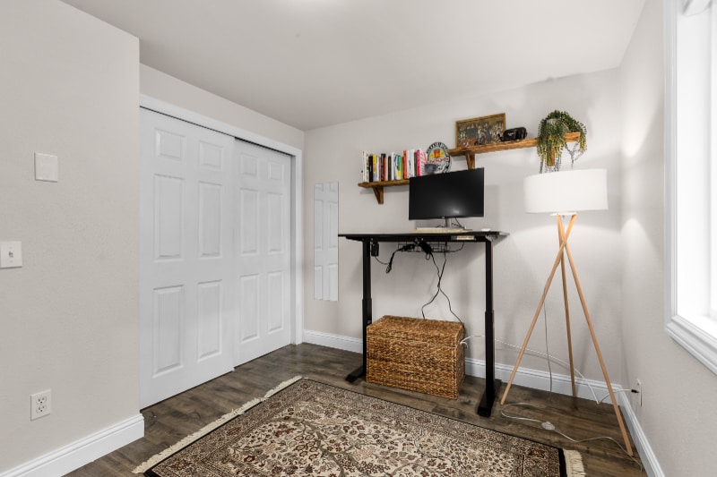 Building Photo - 240 Dakota Ave