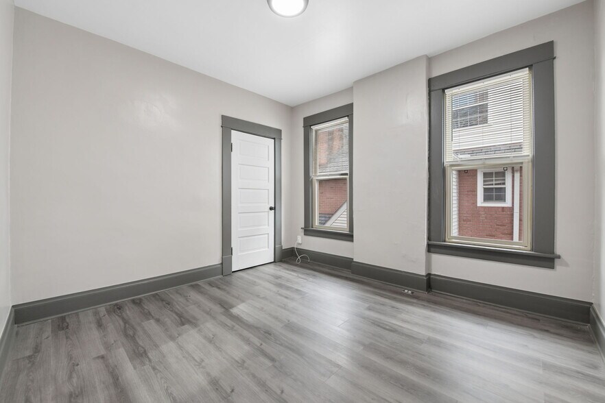 Building Photo - 168 Chittenden Ave