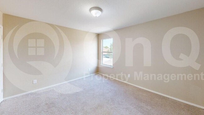 Building Photo - 10301 Waterbury Dr