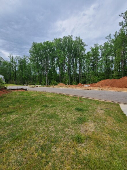 Building Photo - 100 Solis Ct