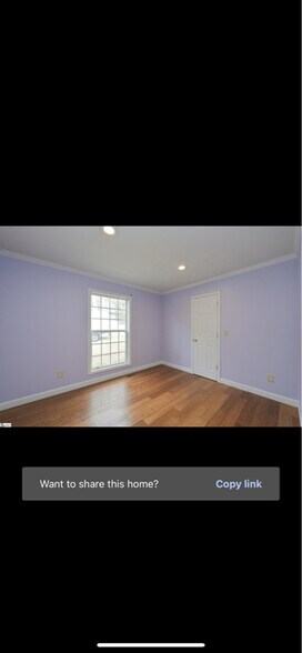 Building Photo - 15 Watkins Bridge Rd