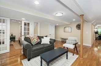 Building Photo - 14 Brattle Ln