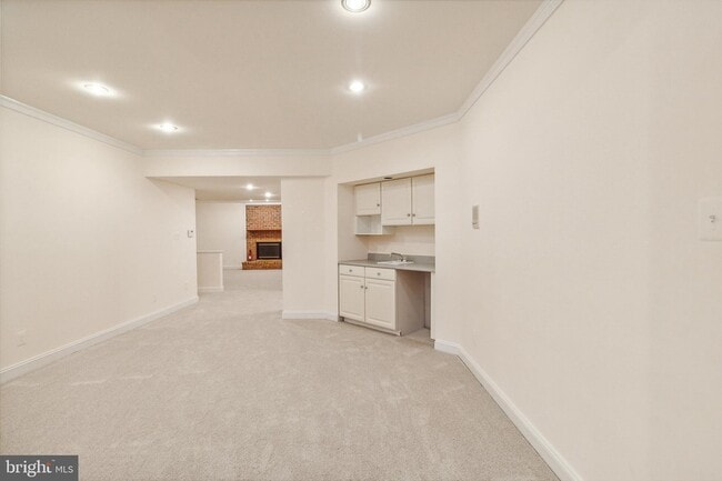 Building Photo - 2527 Hunter Mill Rd