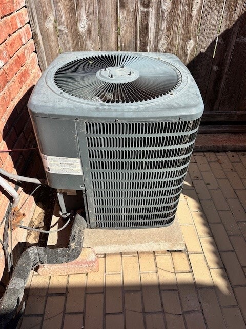 Building Photo - 4252 Belle Park Dr