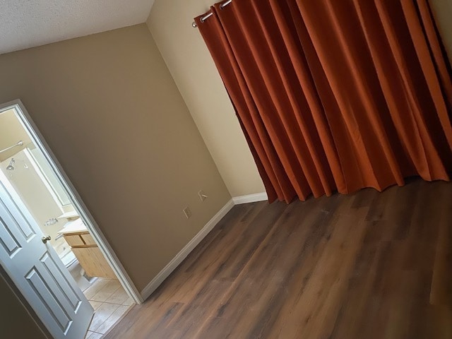 Building Photo - 2343 Lake Forest St