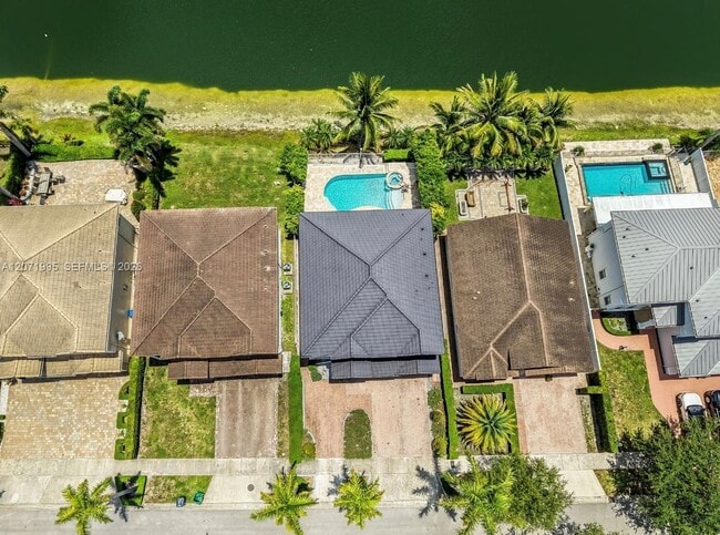 Building Photo - 1421 SW 153rd Path
