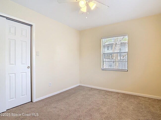 Building Photo - 1590 Hilldale Rd