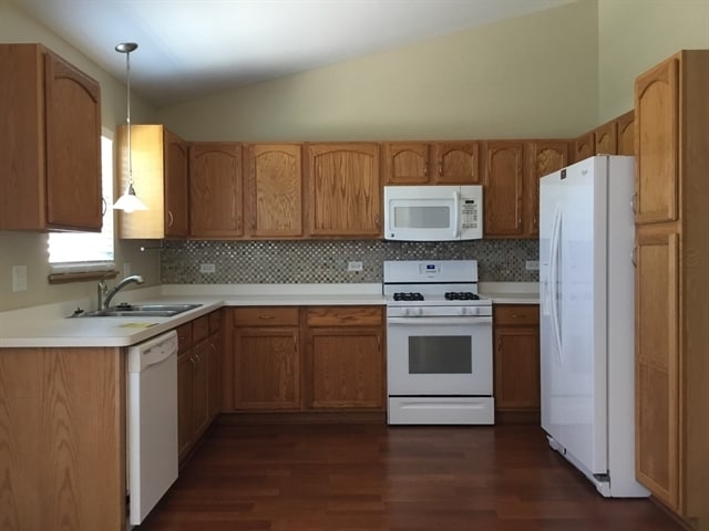 Building Photo - 4702 W Iris Ln