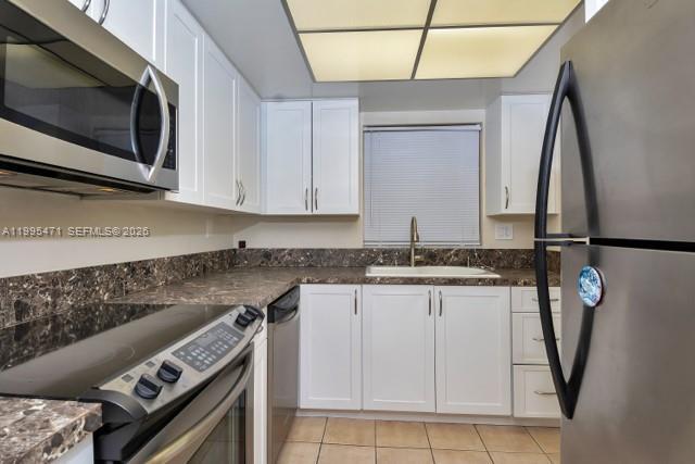 Building Photo - 2101 NE 68th St