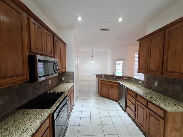 Building Photo - 622 Manchester Dr